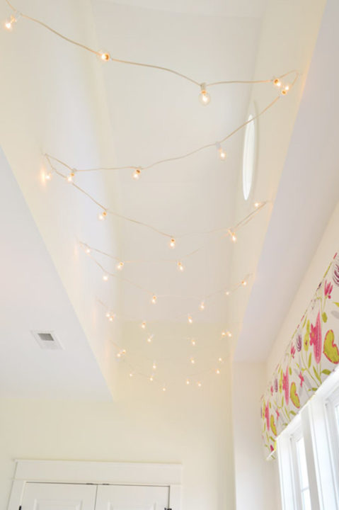 23 Stunning DIY Decoration To Do With String Lights