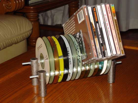 9 DIY Super Exciting Ideas to Recycle Old CDs and DVDs ...