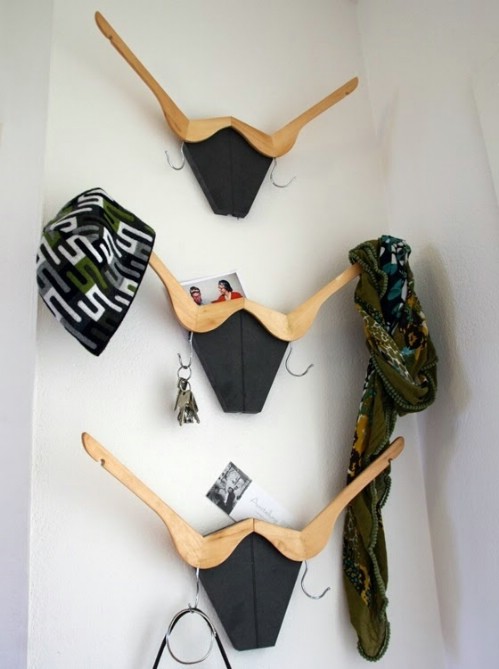 10 Creative and Easy Ideas To Repurpose Hangers : DIY Recycle Projects
