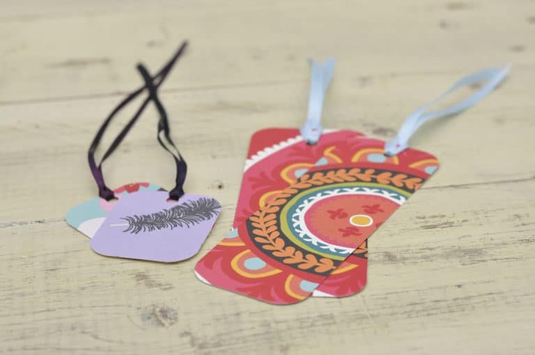 Fun And Easy DIY Bookmarks