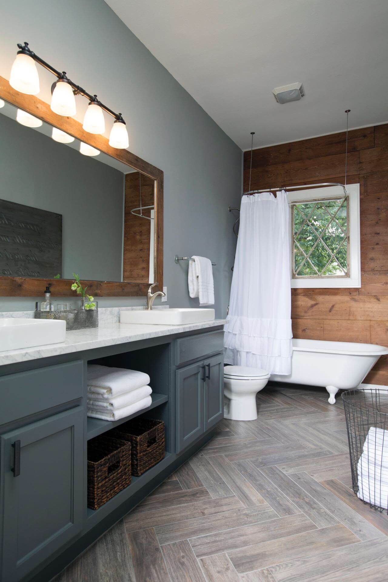 10 Master Bathroom Ideas & Designs For Your Home