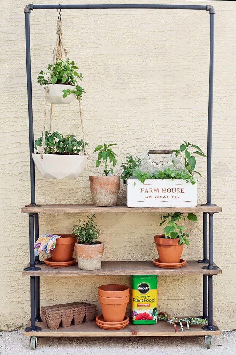 diy-outdoor-plant-stand-ideas-designs