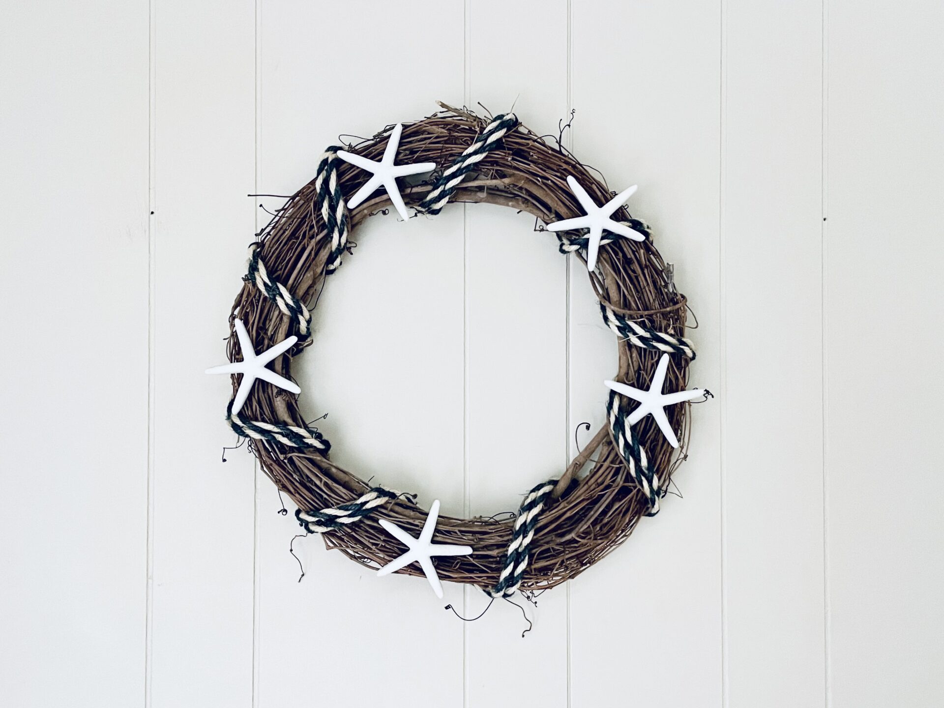 How to Make a Starfish Wreath